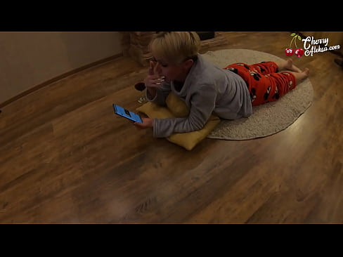 ❤️ Luda plavuša sisa ogroman kurac sisa i poskakuje na njemu - analni seks ☑ Jebeni video  u pornografiji bs.tubsexercom.ru ☑